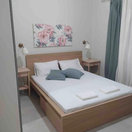 Cosy Apartment In The City Center Szaloniki Kültér fotó