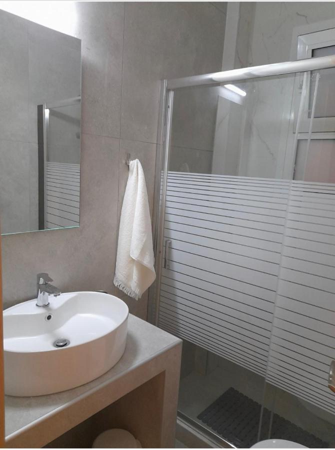 Cosy Apartment In The City Center Szaloniki Kültér fotó